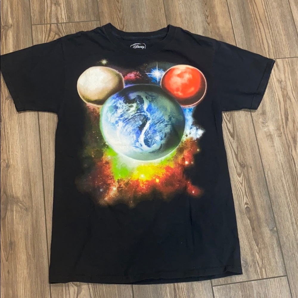 Men’s Small Disney T-Shirt Earth 🌍